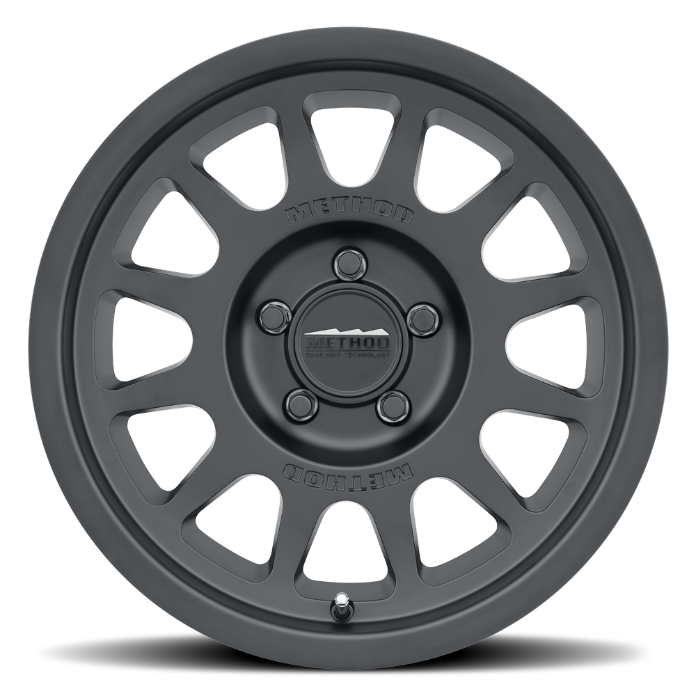 https://serenity-foxfactory.asset.akeneo.cloud/fox_asset_family/MRW_703_Matte_Black_5lug_Studio_Front.png